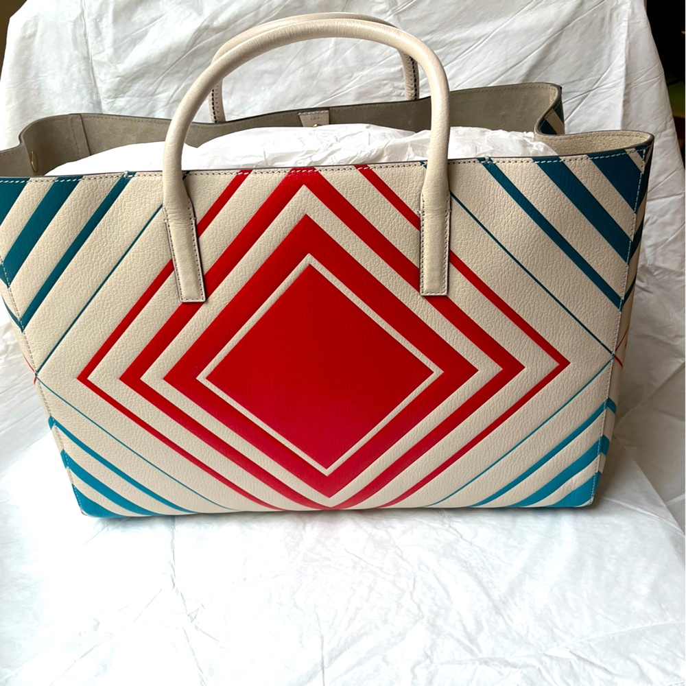 Anya Hindmarch Ebury Maxi feather weight Tote Diamond Brand New!